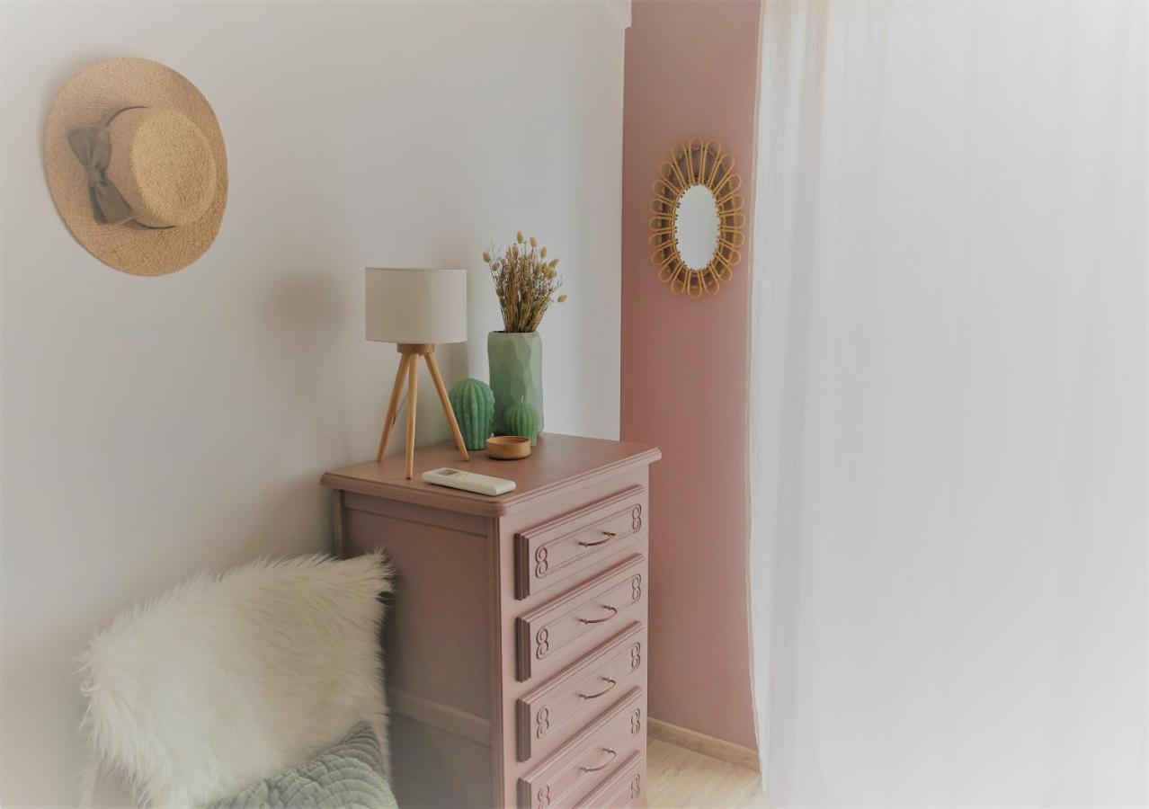 Appartement hyper centre, plage à pieds, 2 chambres, 4 personnes Châtelaillon-Plage Esterno foto